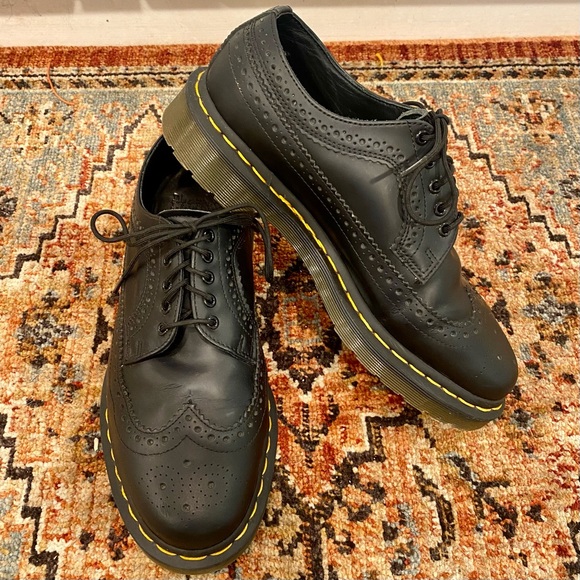 Dr. Martens Shoes | 3989 Yellow Stitch Smooth Leather Brogue Shoes | Color: Black | Size: 7 | Casssssss's Closet